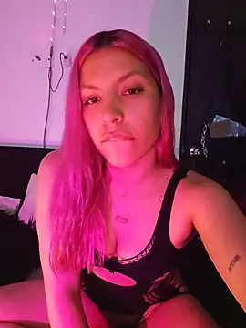 mystic_bloom_ (F young) - Blowjob or gaga ball