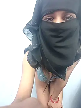 Live sex cam of Aafreen_36