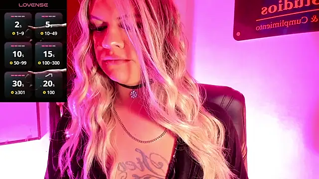 mistressparty (T young) - white party, pink and CLOUD SMOKE T