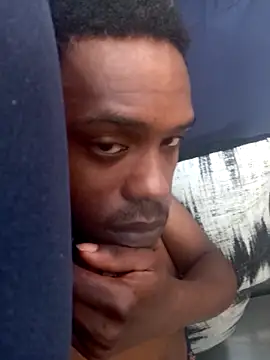 dicksa650 (M young) - POP CHAMPAGNE