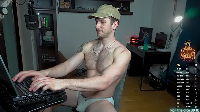 viktorsecret (M young) - naked and flexing