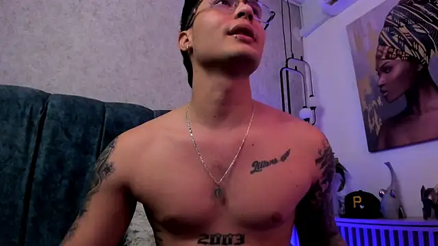 santii_twink (M young) - Make Me Wet and big cum