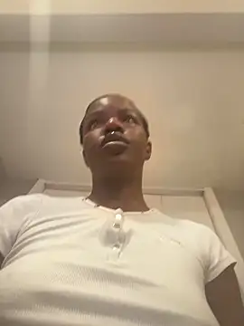 wishwashhy22 (F young) - Up close and personal 😏