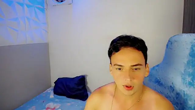 mathias_twinkk - Mathias_twinkk's free webcam - UK Sex Cams
