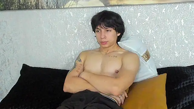 tyler_durten (M twink) - jerk off🍆+ precum💦