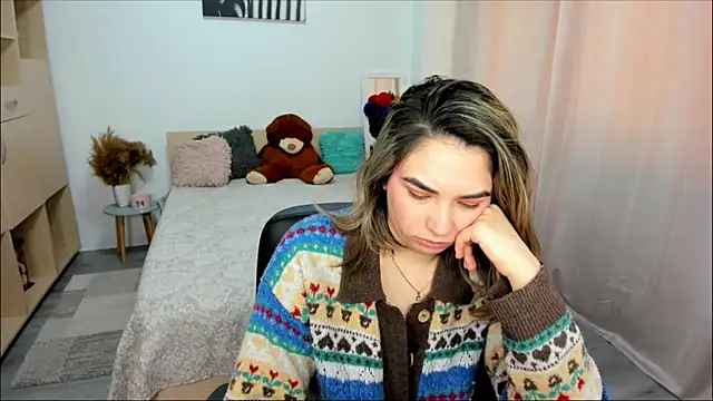 alexajuly (F young) - naked,cum+squirt