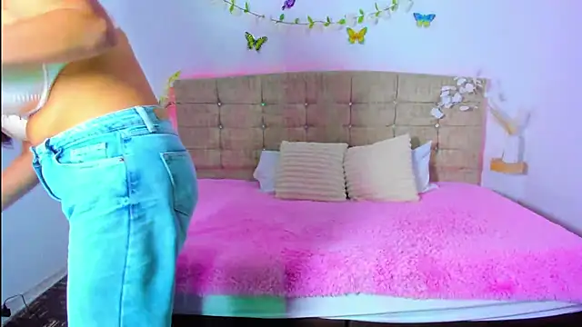 electra__moon (F teen) - SHOW TITS