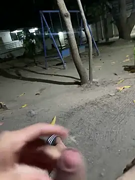 daniel-900 (M young) - CUM IN PLANTS💦🌱🌱