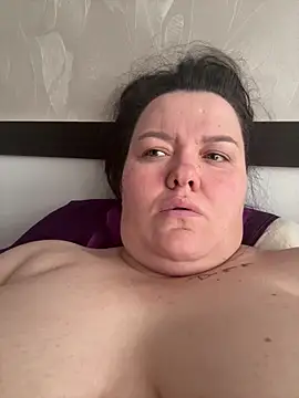 sunnyleila2101 - SunnyLeila2101's free webcam - UK Sex Cams