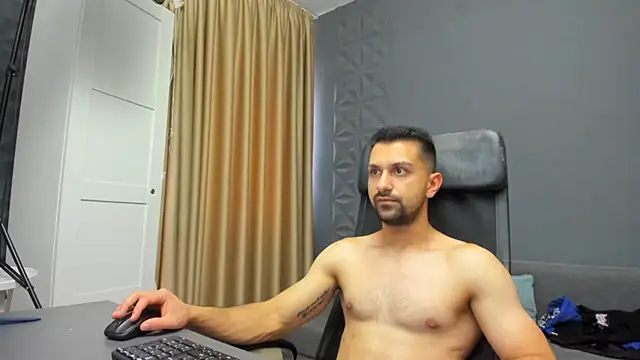 brycereign - BryceReign's free webcam - UK Sex Cams