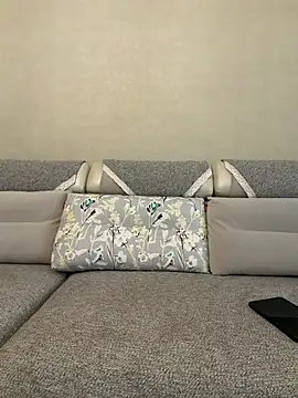 美女zhizhibaobei在线直播