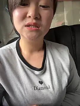 美女srr7788在线直播