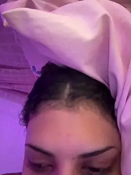 luludoll_'s live cam