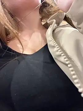 LeiaMood live webcam show