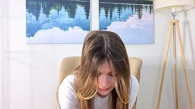 Live sex cam of CherlyGuss