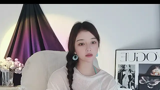 美女Moon-999在线直播