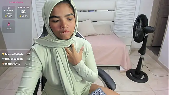 jalilat_billal - Jalilat_billal's free webcam - UK Sex Cams