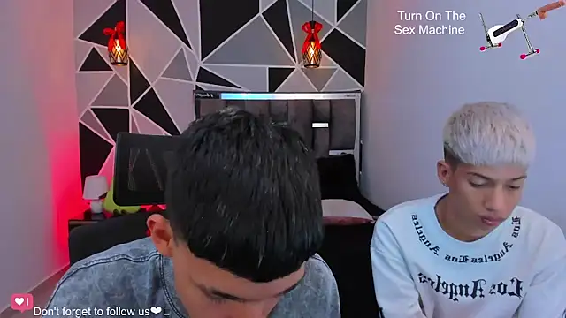 juan_nd_steven - Juan_Nd_Steven's free webcam - UK Sex Cams