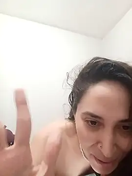 latindoll8 (F young) - CHUPADA DE DILDO