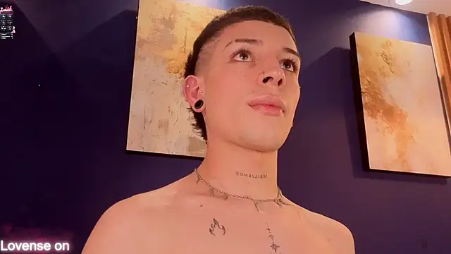 luca_prince_ (M twink) - deep troath