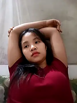 pretty-haert - Pretty-haert's free webcam - UK Sex Cams