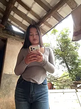 美女dudubaobao在线直播