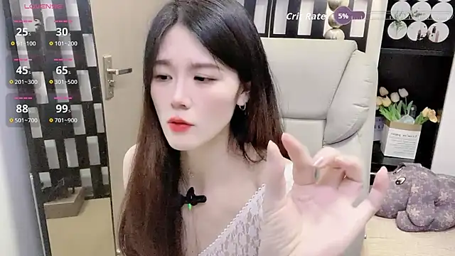 美女Yueyue-MM在线直播