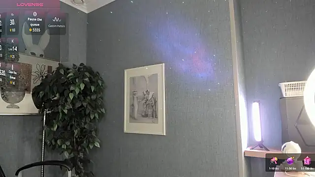 AlexxSweet live sex cam