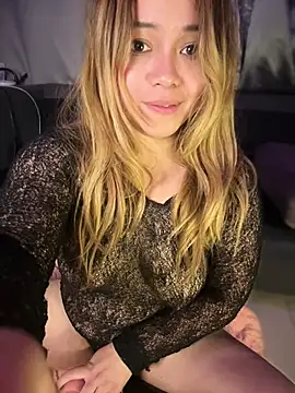 merlyg - MerlyG's free webcam