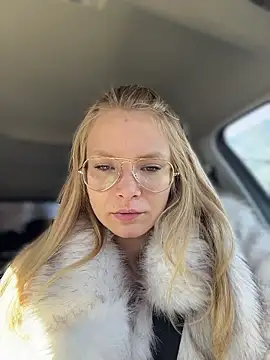 AnastasiaAniess live sex cam