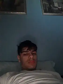 ilcazzone32 (M twink) - Sputo