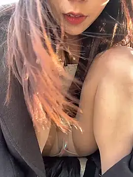 美女kara-tt在线直播