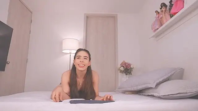 Queen_baby02 live sex cam
