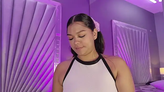 HatsaJones live sex cam