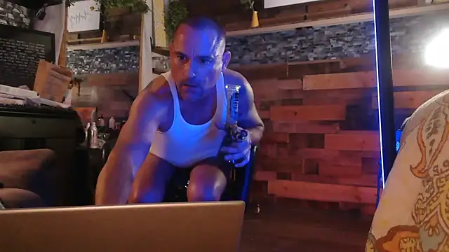 MISTERANDDEMI webcam