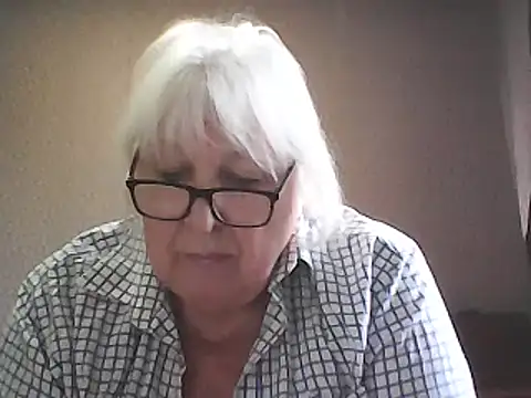 alexia64231 - Alexia64231's free webcam - UK Sex Cams