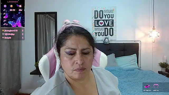 keyla01_ - Keyla01_'s free webcam