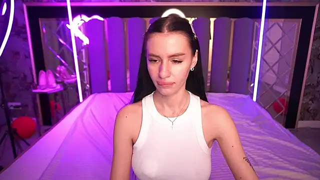 snow_whiteeex - Snow_WhiteeeX's free webcam - UK Sex Cams