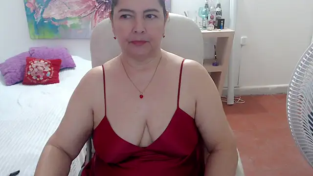 leonela_69 webcam