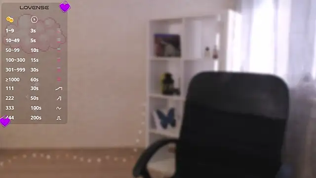 laura_palmerr - Laura_palmerr's free webcam - UK Sex Cams