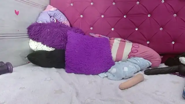 ariasmithog - Ariasmithog's free webcam - UK Sex Cams