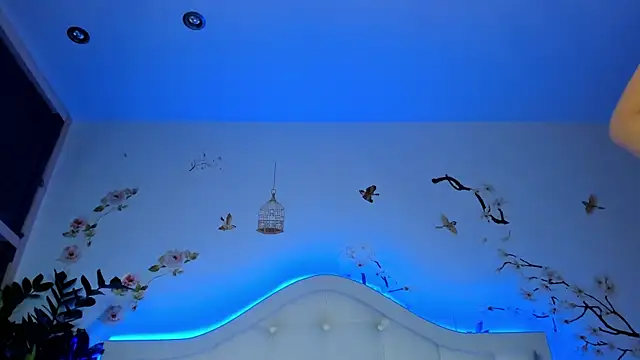 tinyblair - TinyBlair's free webcam - UK Sex Cams