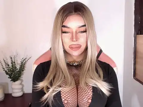 nataliafernandezz - NataliaFernandezz's free webcam - UK Sex Cams