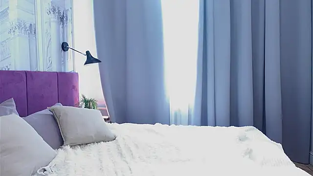 mia_pearl - Mia_Pearl's free webcam - UK Sex Cams