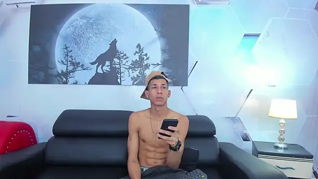 black_khom - Black_khom's free webcam - UK Sex Cams