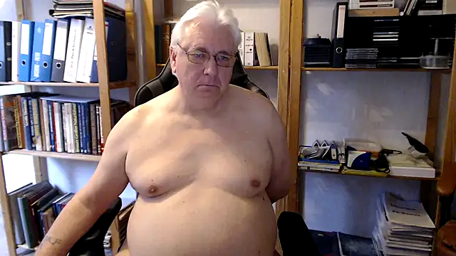 schwanzhurexxl (M grandpa) - 10000 Follower