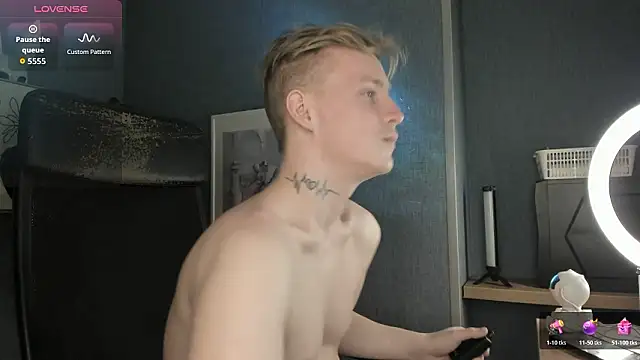 alexxsweet (M young) - cum show