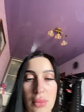 Webcam Model (Soft_Pleasure)  is live.Free join now!