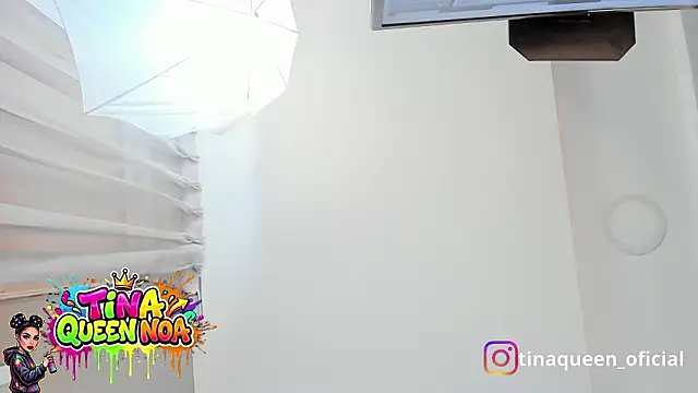 tinaqueen_noa webcam