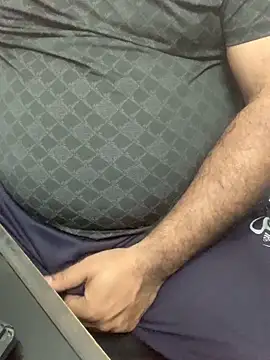 urb0nd (Ask my age) - make me do things 💯 no free demand